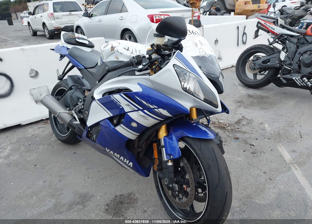 2014 YAMAHA YZFR6 C VIN: JYARJ16Y9EA007713