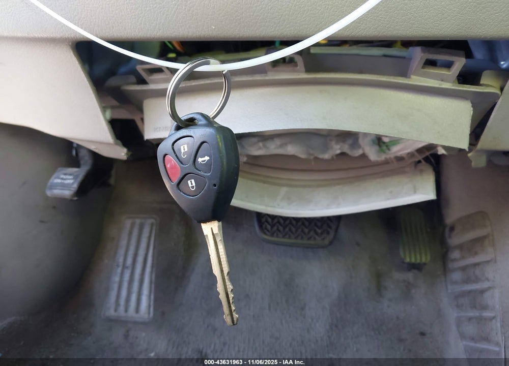 2007 TOYOTA CAMRY SE VIN: 4T1BE46KX7U643299
