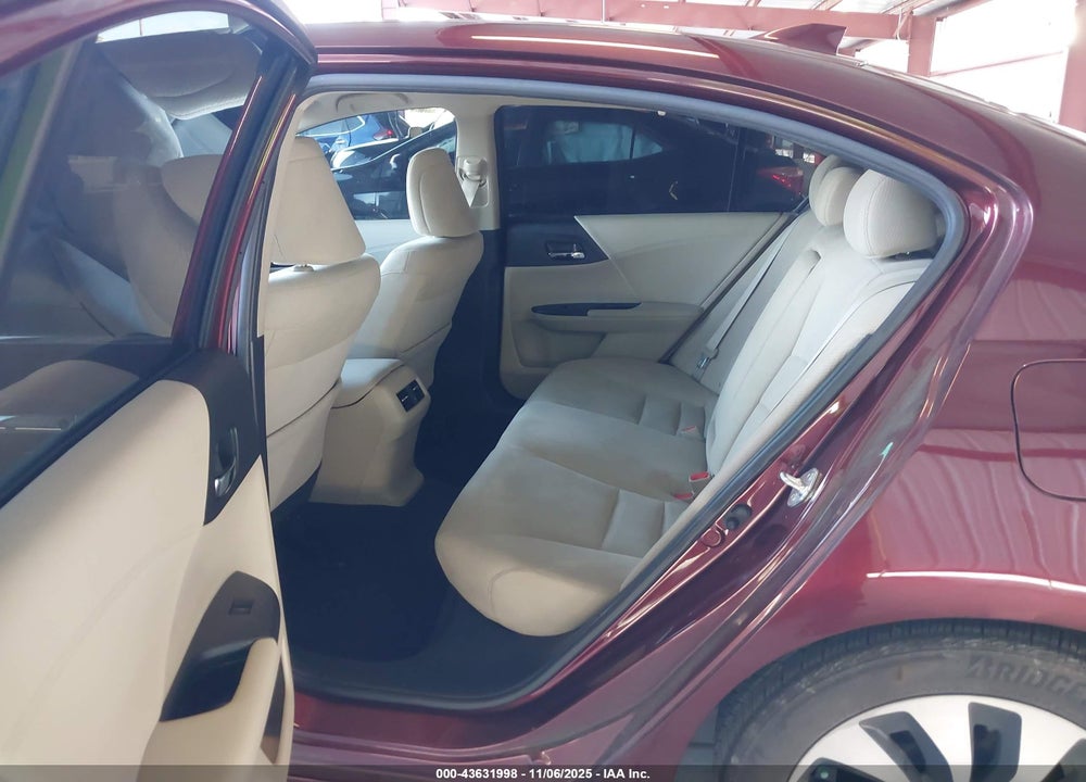 2017 HONDA ACCORD HYBRID VIN: JHMCR6F38HC026832