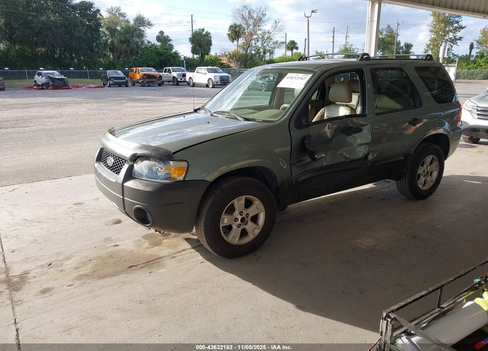 2005 FORD ESCAPE XLT VIN: 1FMYU03175KE32569