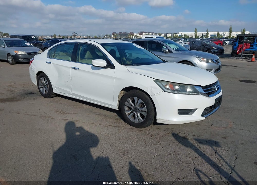 2015 HONDA ACCORD LX VIN: 1HGCR2F3XFA112566