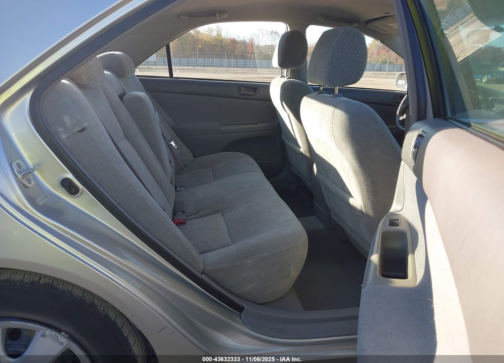 2003 TOYOTA CAMRY LE VIN: 4T1BE32K63U240897