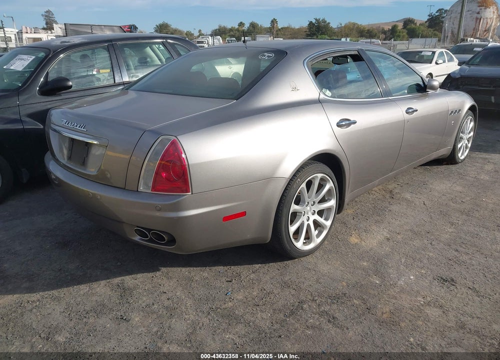 2006 MASERATI QUATTROPORTE VIN: ZAMCE39A760022741