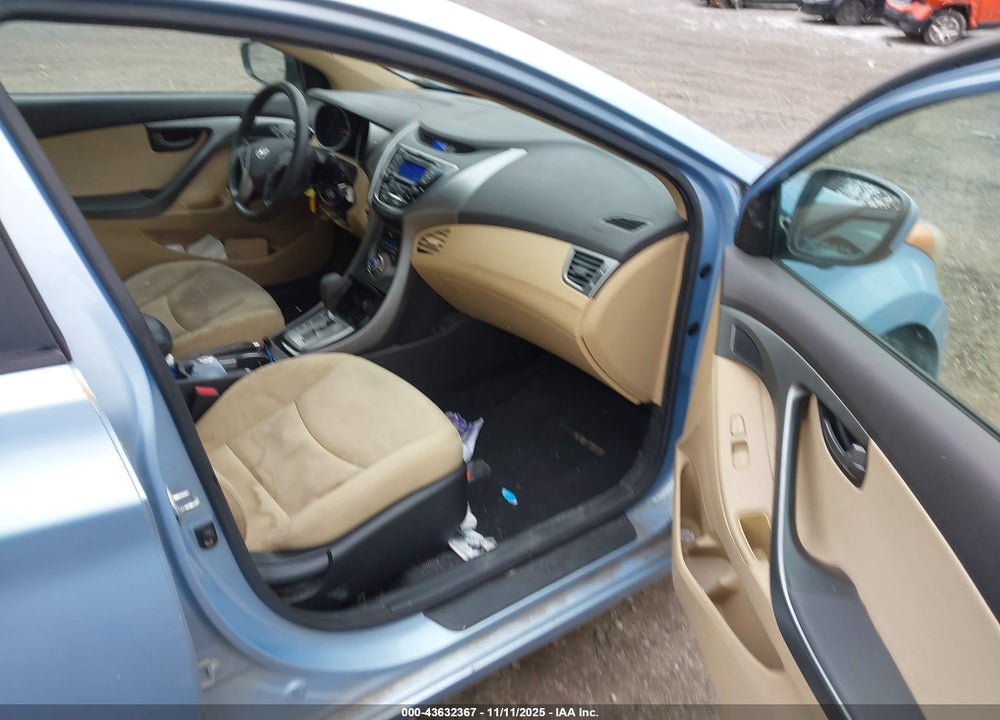 2013 HYUNDAI ELANTRA GLS VIN: KMHDH4AE7DU684941