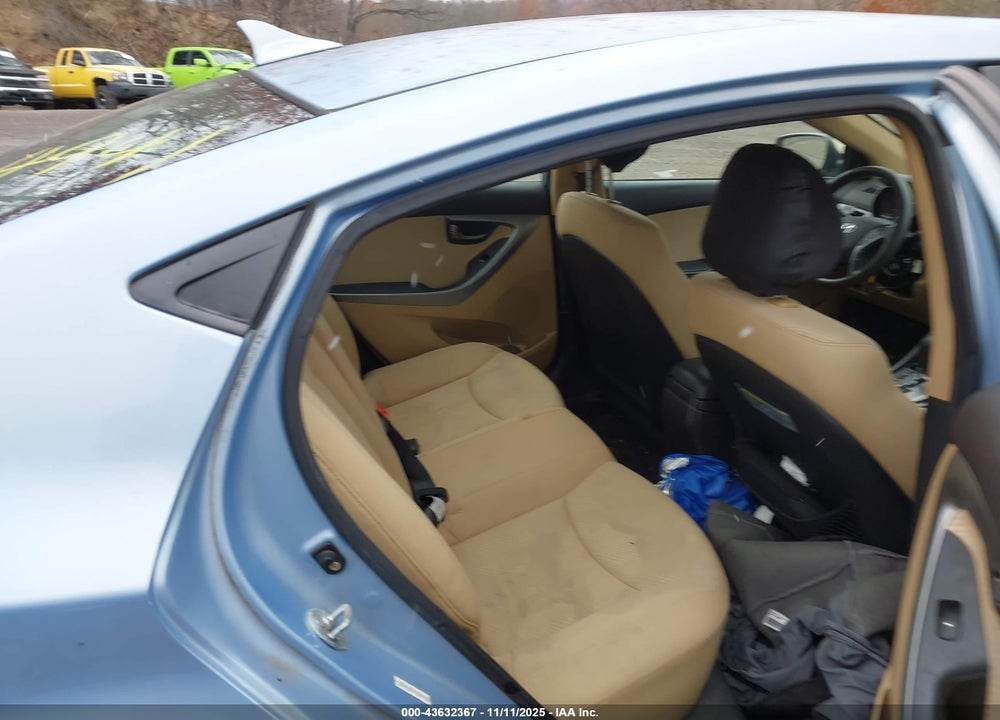 2013 HYUNDAI ELANTRA GLS VIN: KMHDH4AE7DU684941