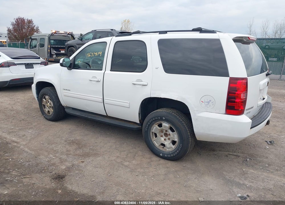 2011 CHEVROLET TAHOE LT VIN: 1GNSKBE00BR213883