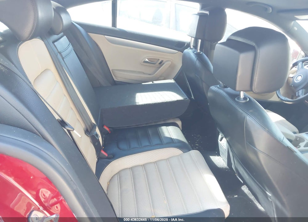 2014 VOLKSWAGEN CC 2.0T SPORT VIN: WVWBN7AN8EE524374