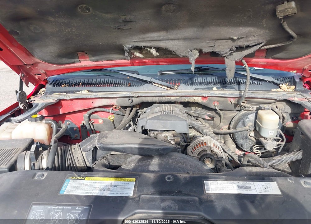 2000 CHEVROLET SUBURBAN 1500 VIN: 3GNFK16T1YG137040