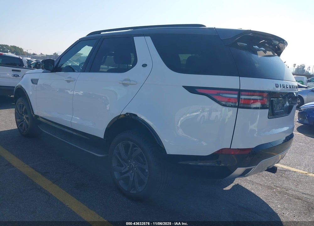2017 LAND ROVER DISCOVERY VIN: SALRRBBV4HA042817