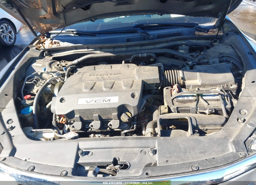 2011 HONDA ACCORD CROSSTOUR VIN: 5J6TF2H50BL008067