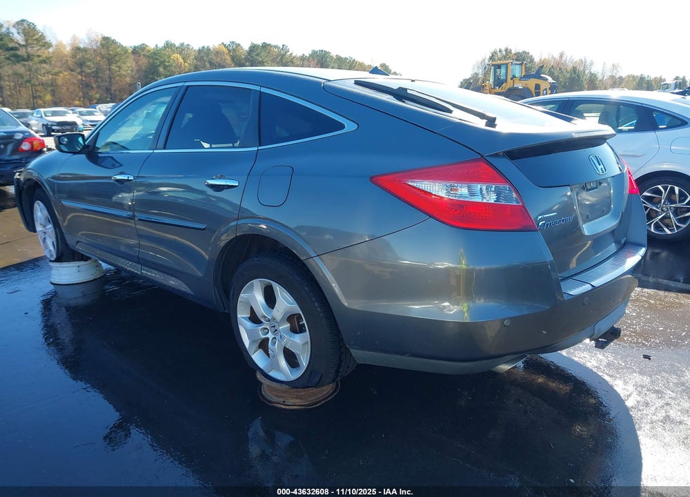 2011 HONDA ACCORD CROSSTOUR VIN: 5J6TF2H50BL008067