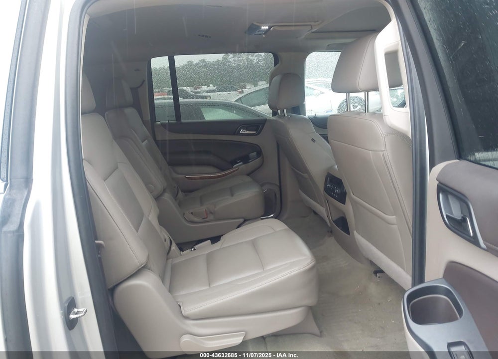 2018 CHEVROLET SUBURBAN PREMIER VIN: 1GNSKJKC3JR403443