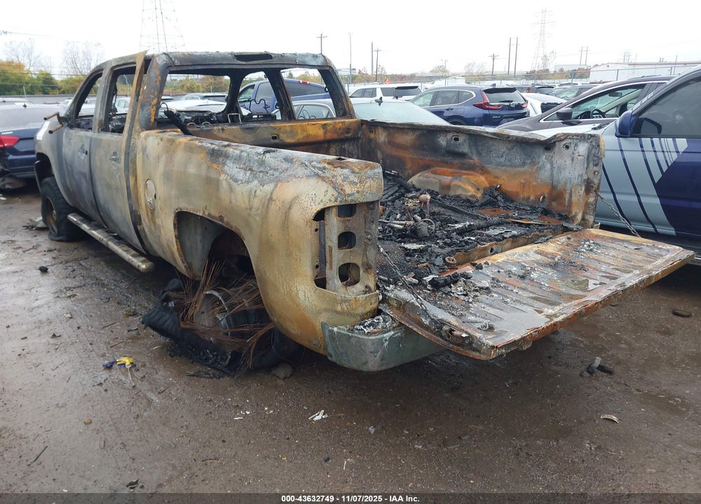 2007 CHEVROLET SILVERADO 2500HD LT1 VIN: 1GCHK236X7F512574