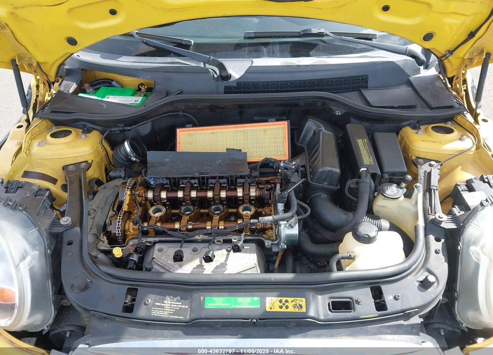 2008 MINI COOPER VIN: WMWMF335X8TT61400