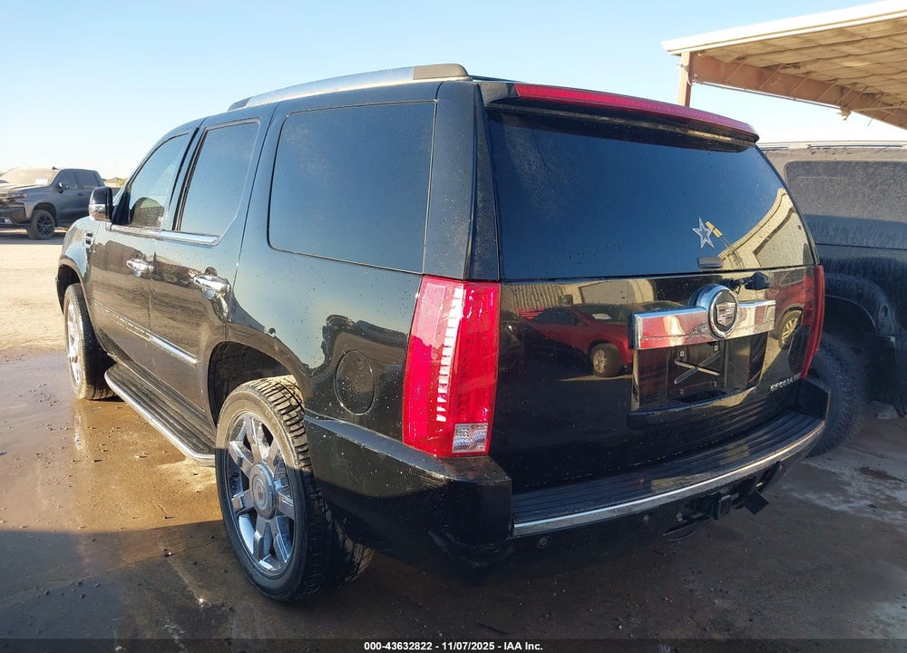 2007 CADILLAC ESCALADE VIN: 1GYEC63867R357474