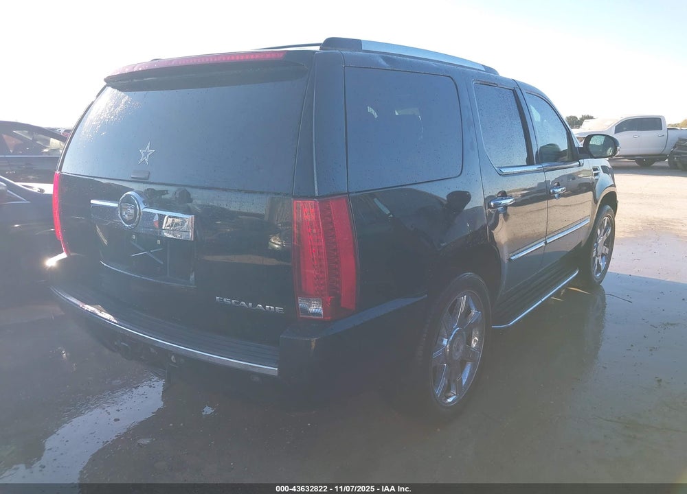 2007 CADILLAC ESCALADE VIN: 1GYEC63867R357474