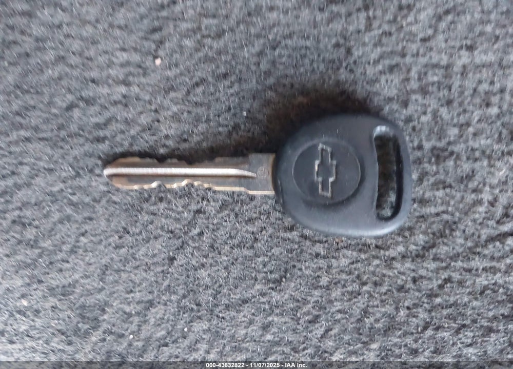 2007 CADILLAC ESCALADE VIN: 1GYEC63867R357474
