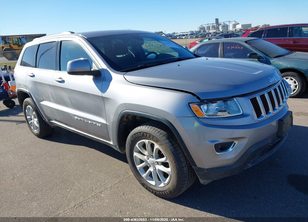 2015 JEEP GRAND CHEROKEE LAREDO VIN: 1C4RJFAG0FC227019