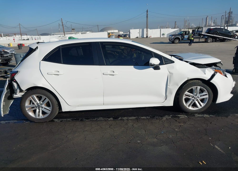 2022 TOYOTA COROLLA SE VIN: JTND4MBE9N3182823
