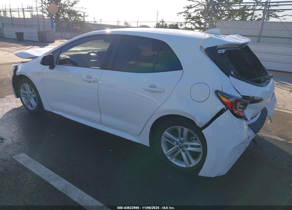 2022 TOYOTA COROLLA SE VIN: JTND4MBE9N3182823