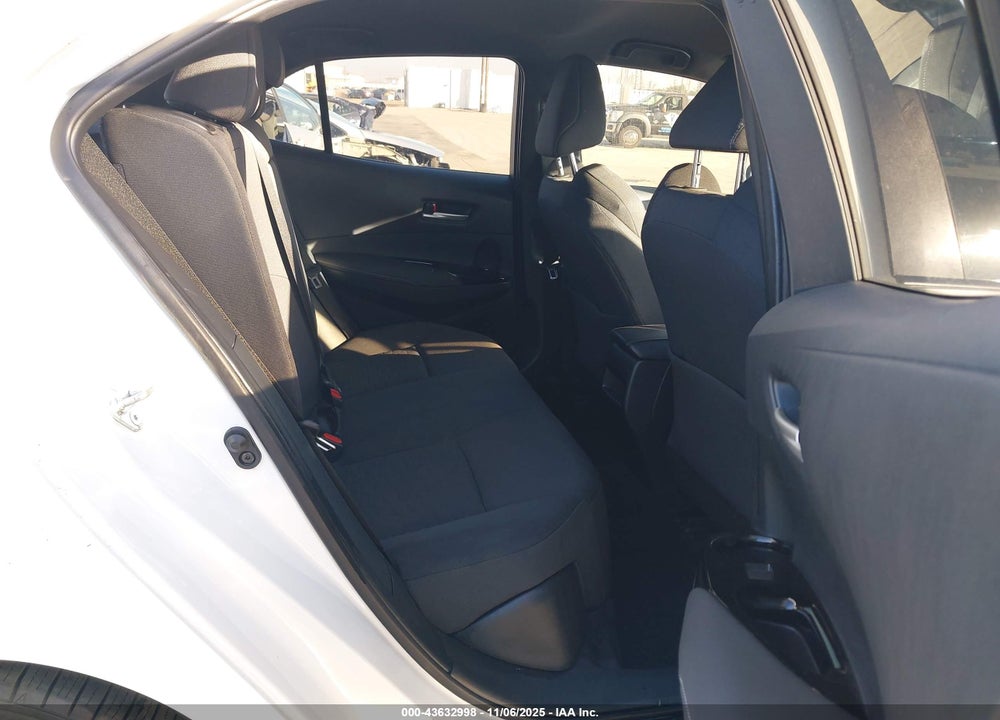 2022 TOYOTA COROLLA SE VIN: JTND4MBE9N3182823