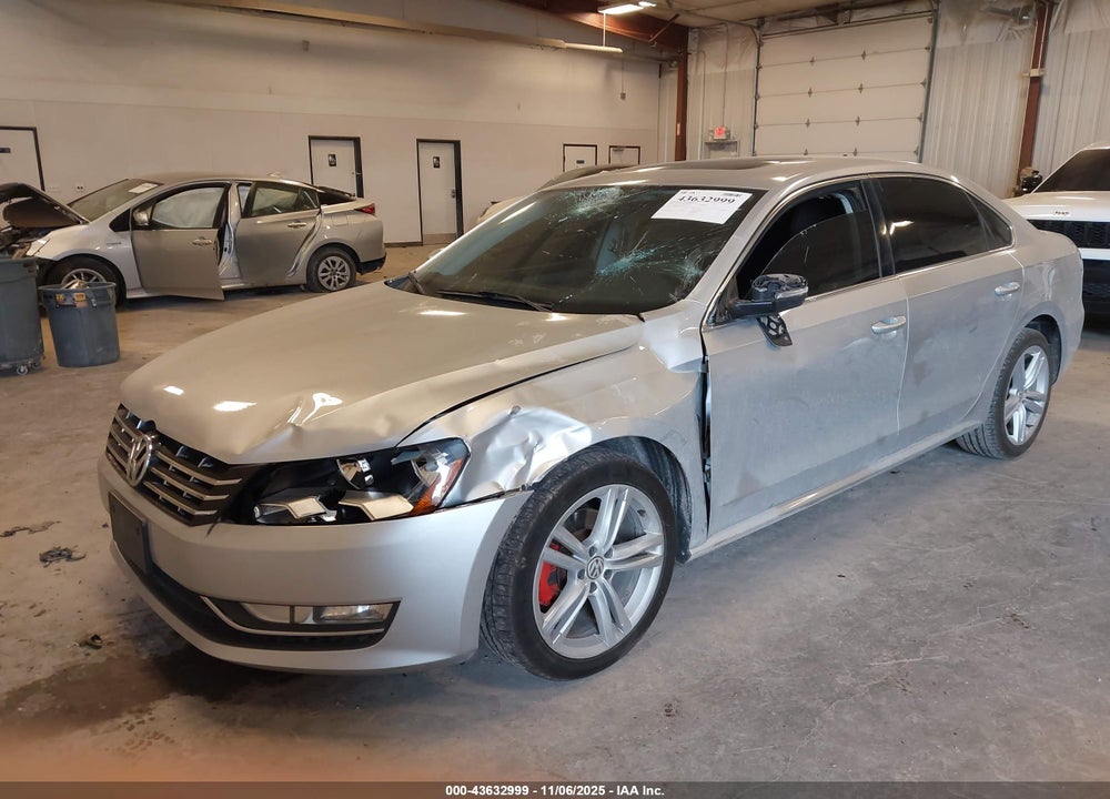 2014 VOLKSWAGEN PASSAT 2.0L TDI SE VIN: 1VWBN7A39EC004076