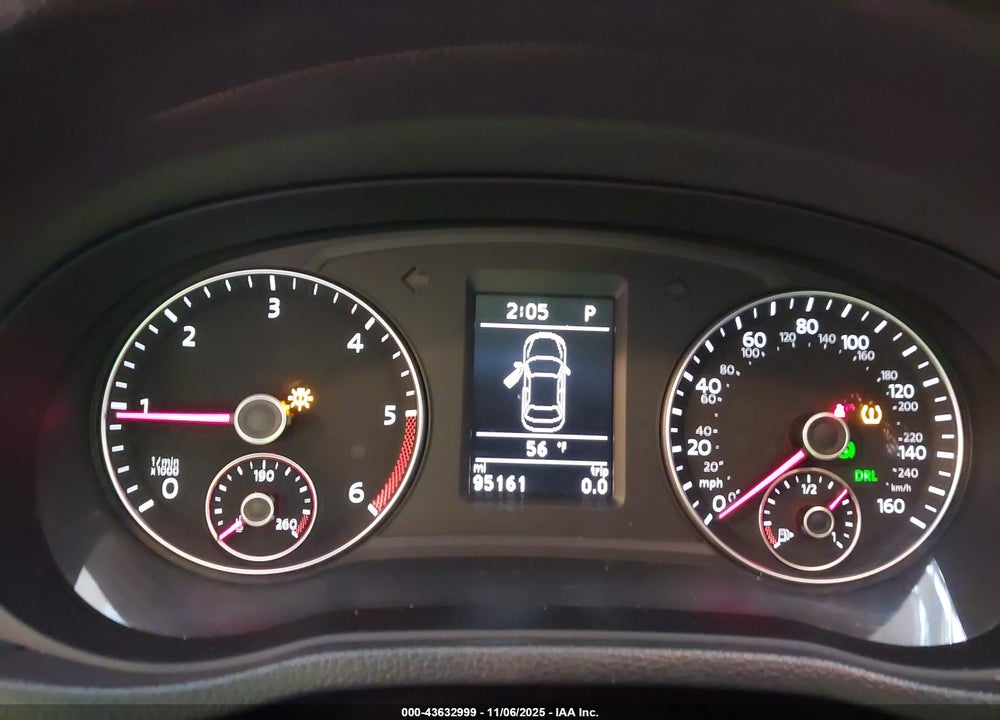 2014 VOLKSWAGEN PASSAT 2.0L TDI SE VIN: 1VWBN7A39EC004076