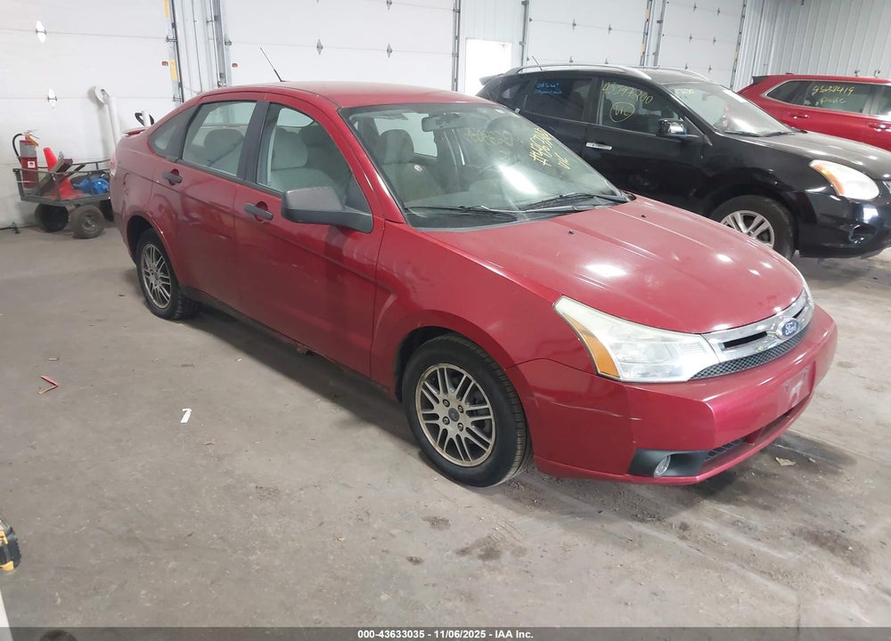 2011 FORD FOCUS SE VIN: 1FAHP3FN2BW129625
