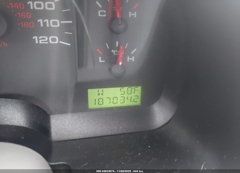 2005 FORD F-150 LARIAT/XLT VIN: 1FTPW12575KE99760