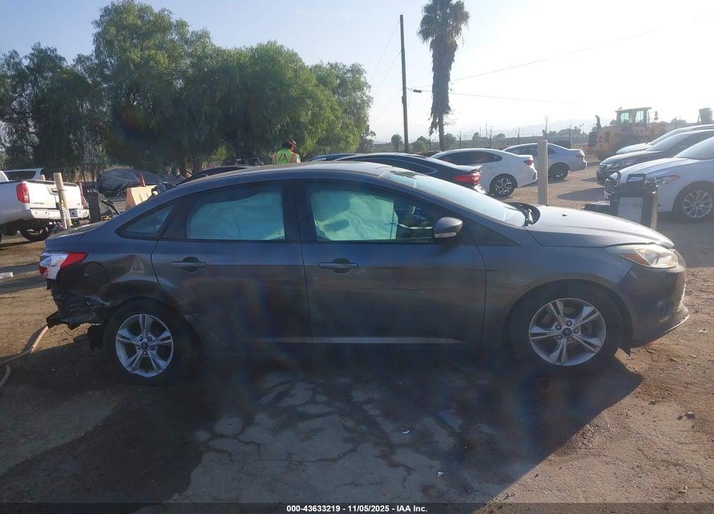 2014 FORD FOCUS VIN: 1FADP3F22EL406770