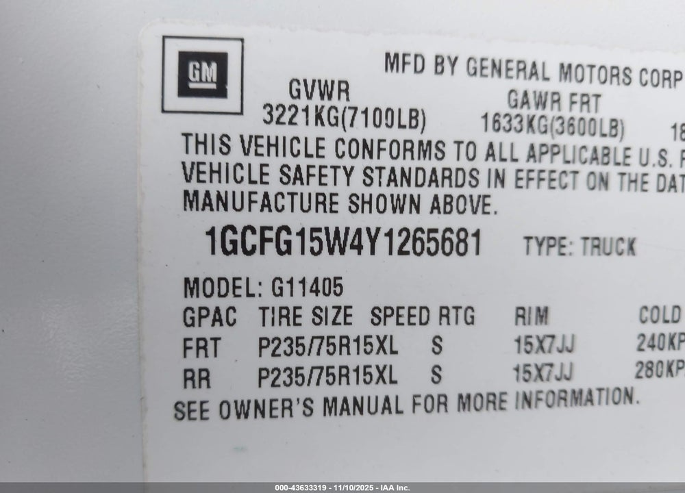 2000 CHEVROLET EXPRESS VIN: 1GCFG15W4Y1265681