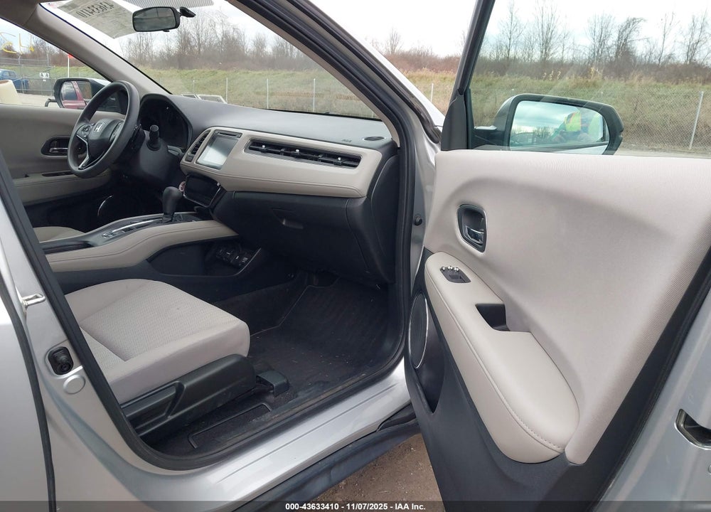 2016 HONDA HR-V EX VIN: 3CZRU6H55GM709068