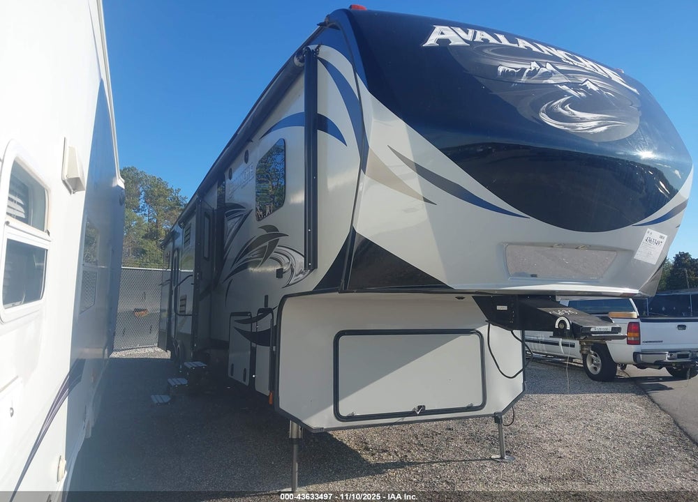 2016 KEYSTONE RV AVALANCHE FIFTH WHEE VIN: 4YDF39127GE760538