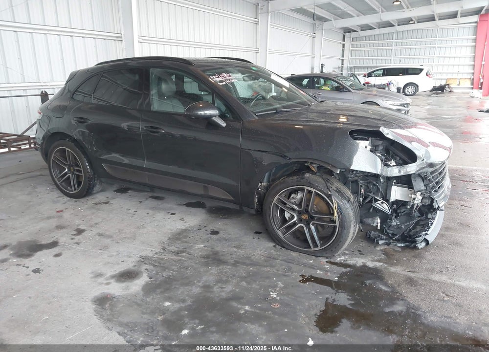 2021 PORSCHE MACAN VIN: WP1AA2A53MLB11815