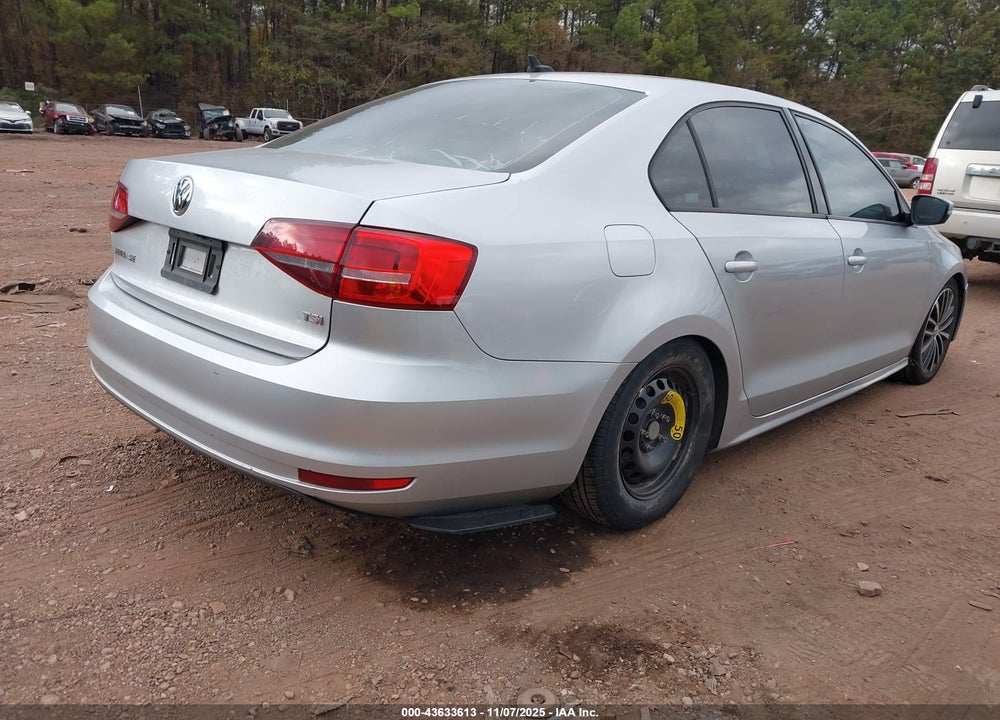 2016 VOLKSWAGEN JETTA 1.4T SE VIN: 3VWD67AJ6GM315938