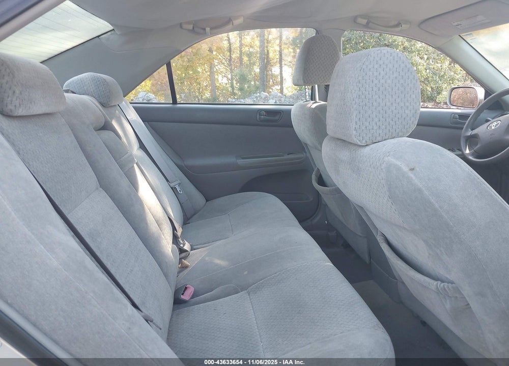 2004 TOYOTA CAMRY LE VIN: 4T1BE32K84U929650