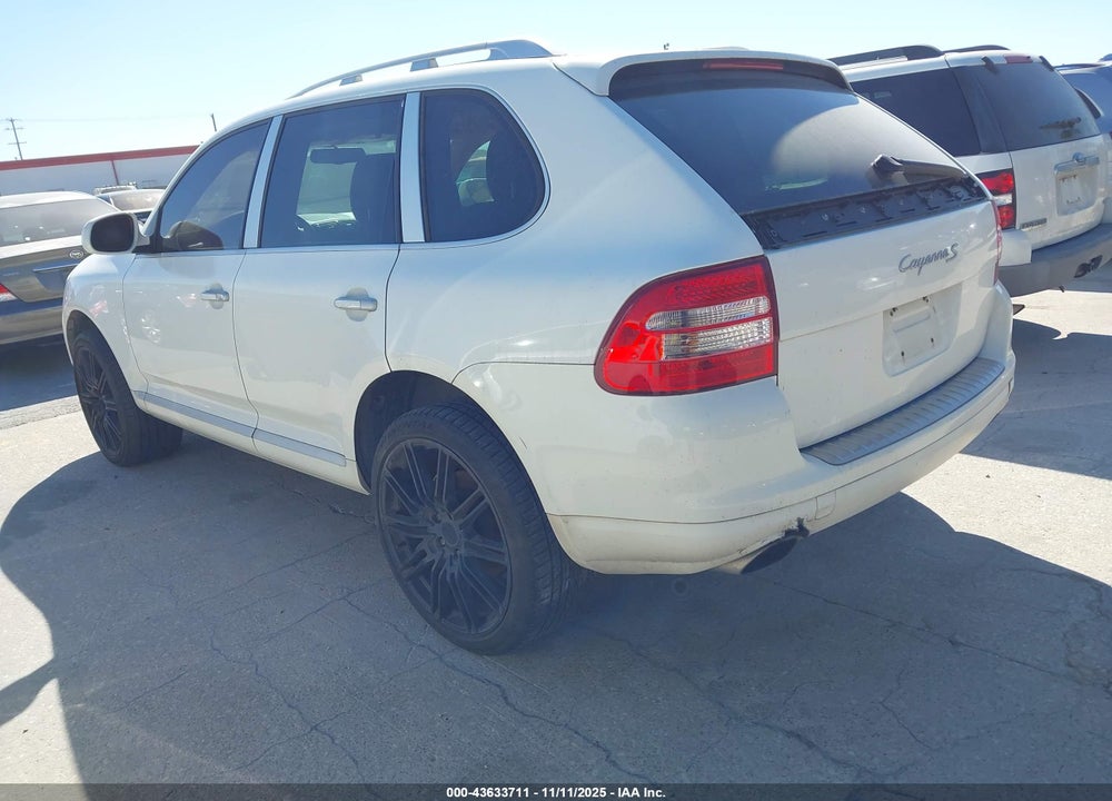 2006 PORSCHE CAYENNE VIN: WP1AB29P06LA64085