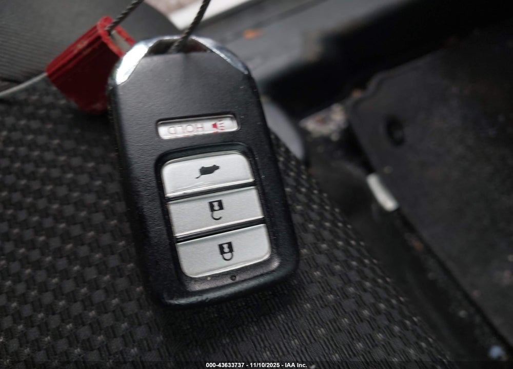 2022 HONDA HR-V VIN: 3CZRU6H57NM744028