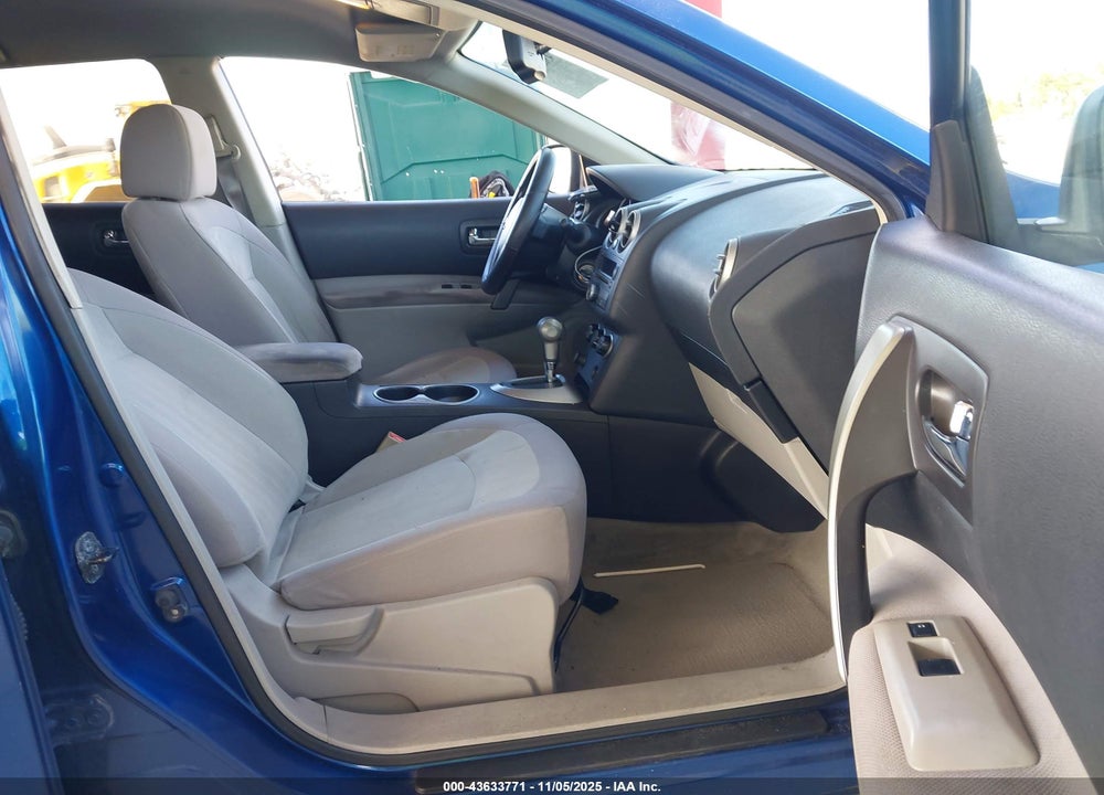 2010 NISSAN ROGUE S VIN: JN8AS5MT6AW010129