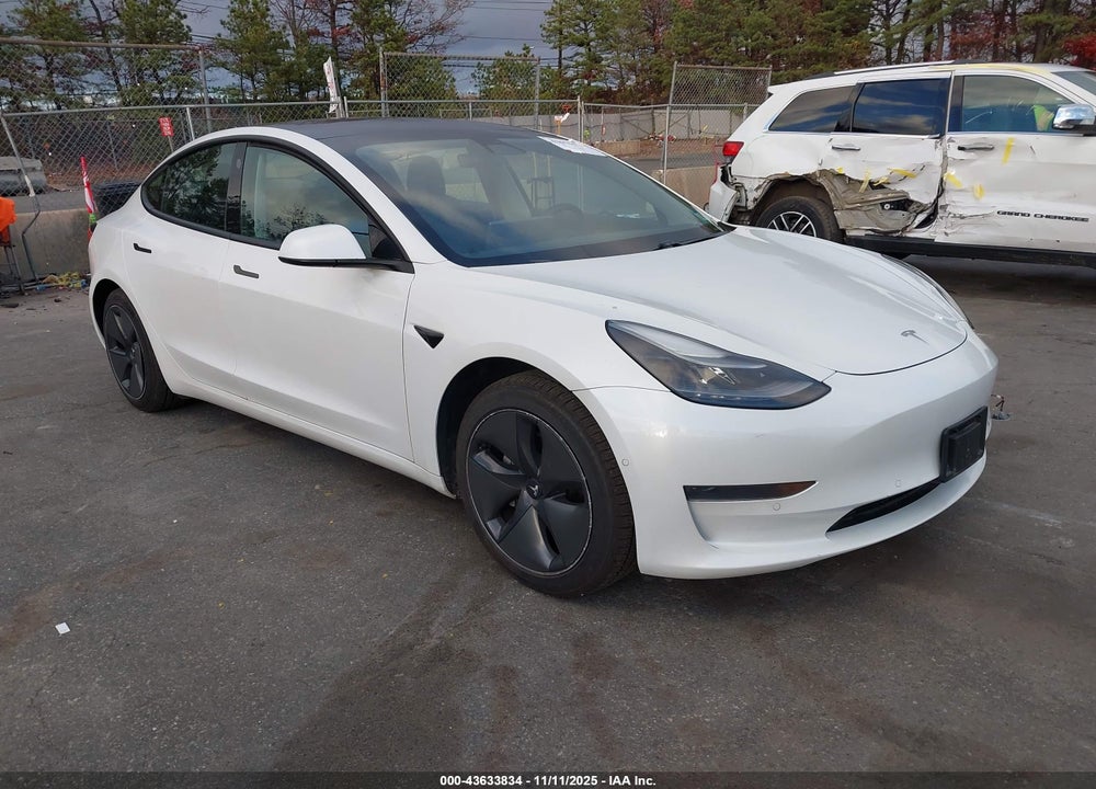 2021 TESLA MODEL 3 STANDARD RANGE PLUS REAR-WHEEL DRIVE VIN: 5YJ3E1EAXMF991592