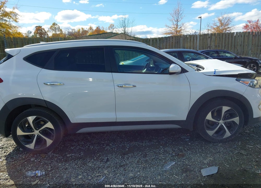 2018 HYUNDAI TUCSON LIMITED VIN: KM8J33A21JU666125