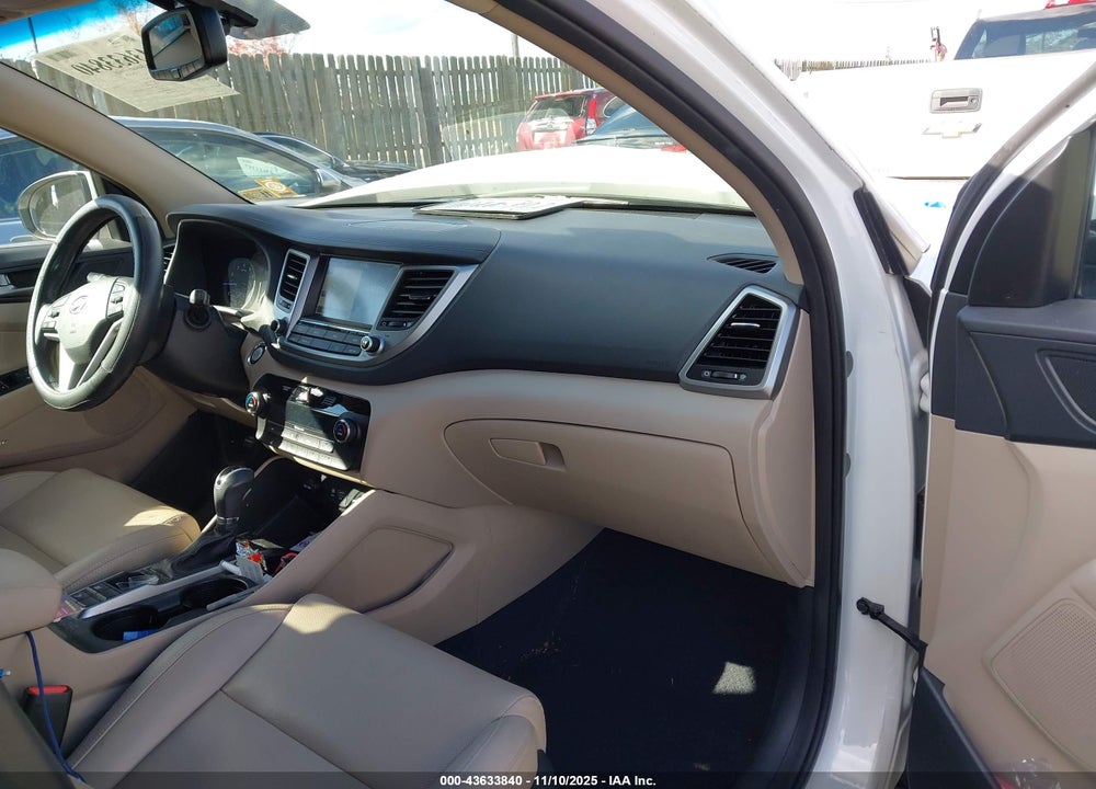 2018 HYUNDAI TUCSON LIMITED VIN: KM8J33A21JU666125