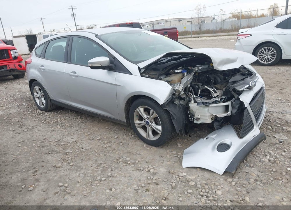 2014 FORD FOCUS SE VIN: 1FADP3K28EL449516