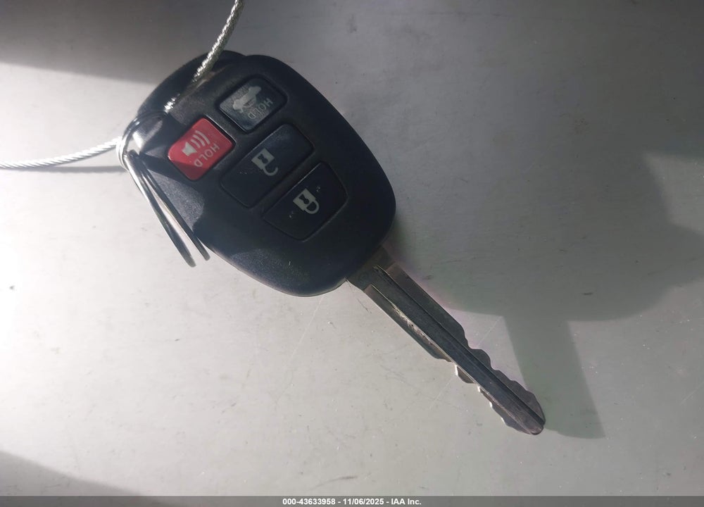 2012 TOYOTA CAMRY LE VIN: 4T1BF1FK2CU033841