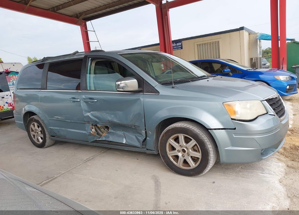 2008 CHRYSLER TOWN & COUNTRY TOURING VIN: 2A8HR54P48R631597