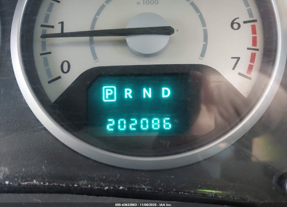 2008 CHRYSLER TOWN & COUNTRY TOURING VIN: 2A8HR54P48R631597