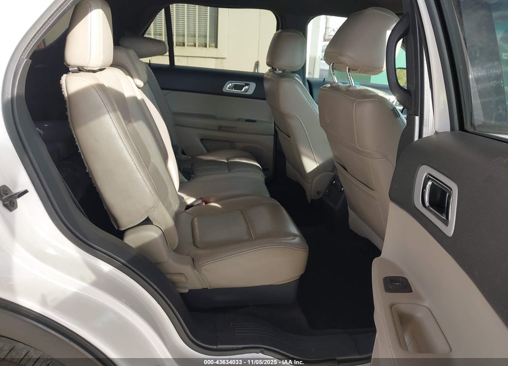 2011 FORD EXPLORER XLT VIN: 1FMHK8D83BGA79553