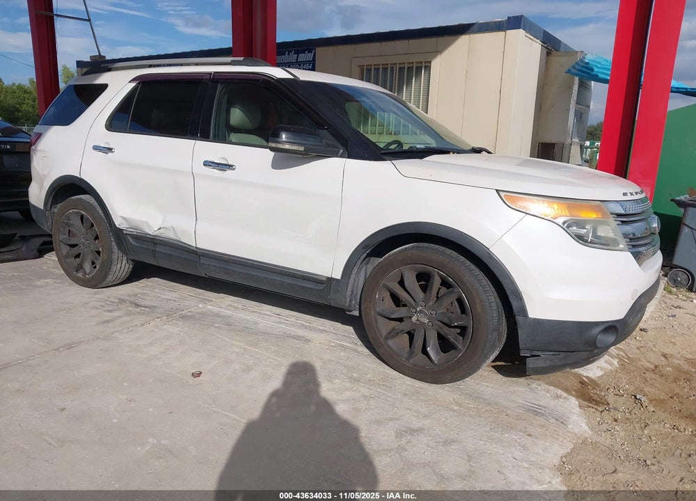 2011 FORD EXPLORER XLT VIN: 1FMHK8D83BGA79553