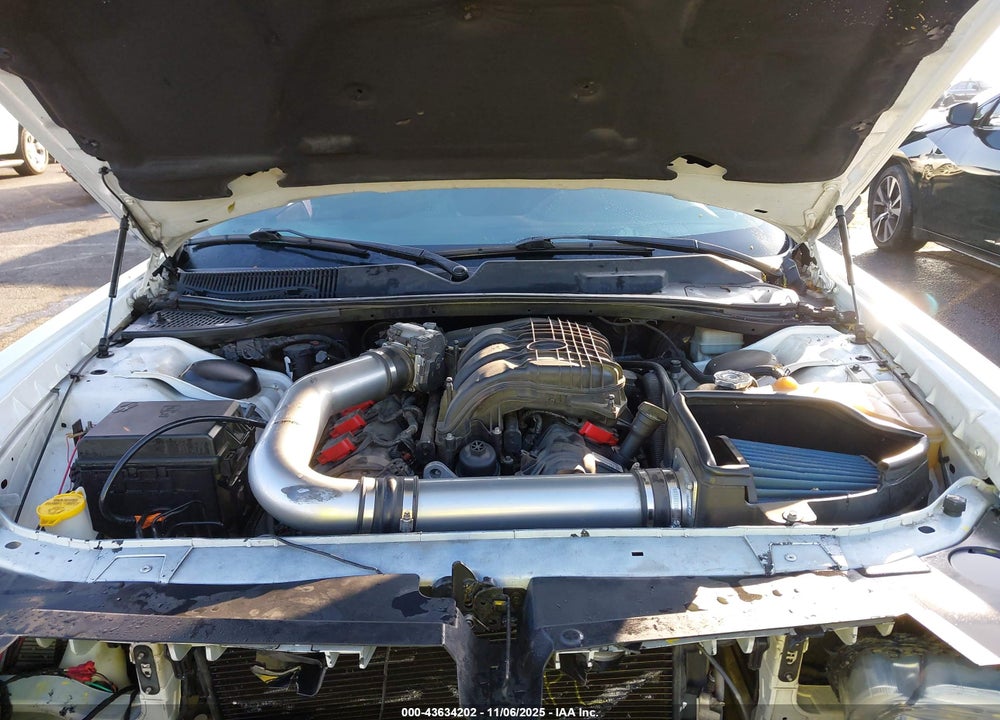 2013 DODGE CHALLENGER SXT VIN: 2C3CDYAG8DH582012