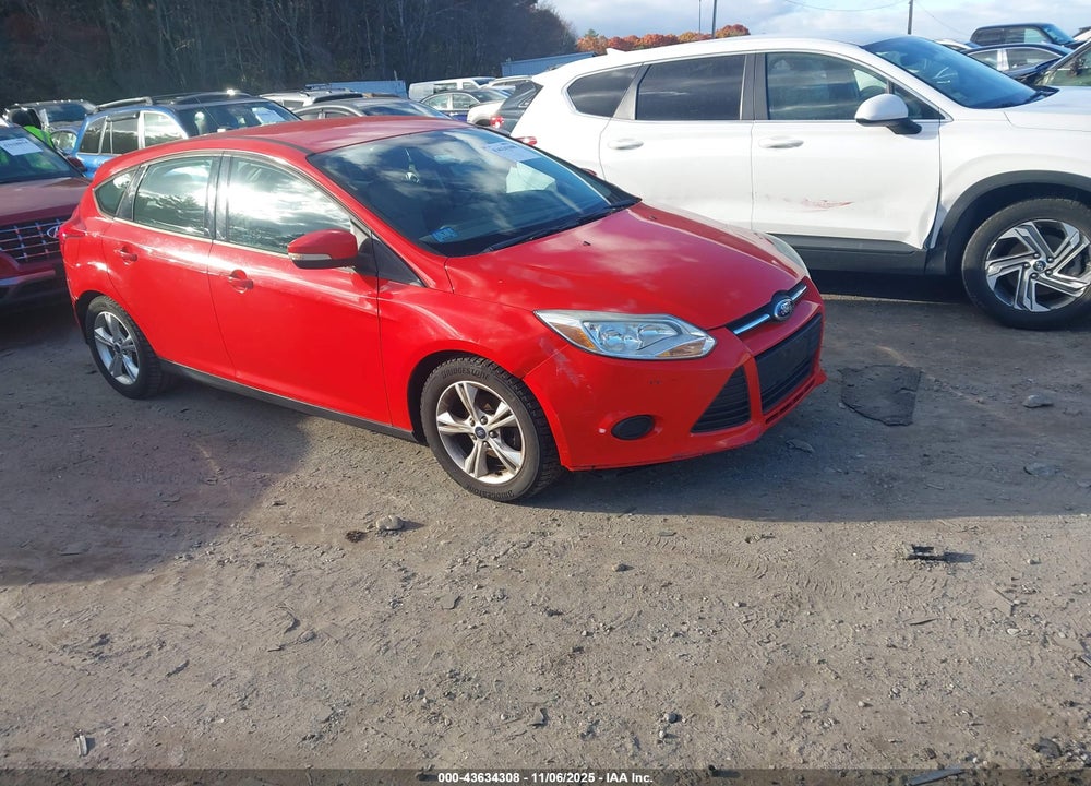 2014 FORD FOCUS SE VIN: 1FADP3K23EL250745
